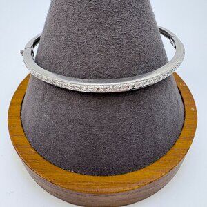 VTG Sterling Silver 925 Natural Diamond Hinged Bangle Bracelet Size 7" Fit